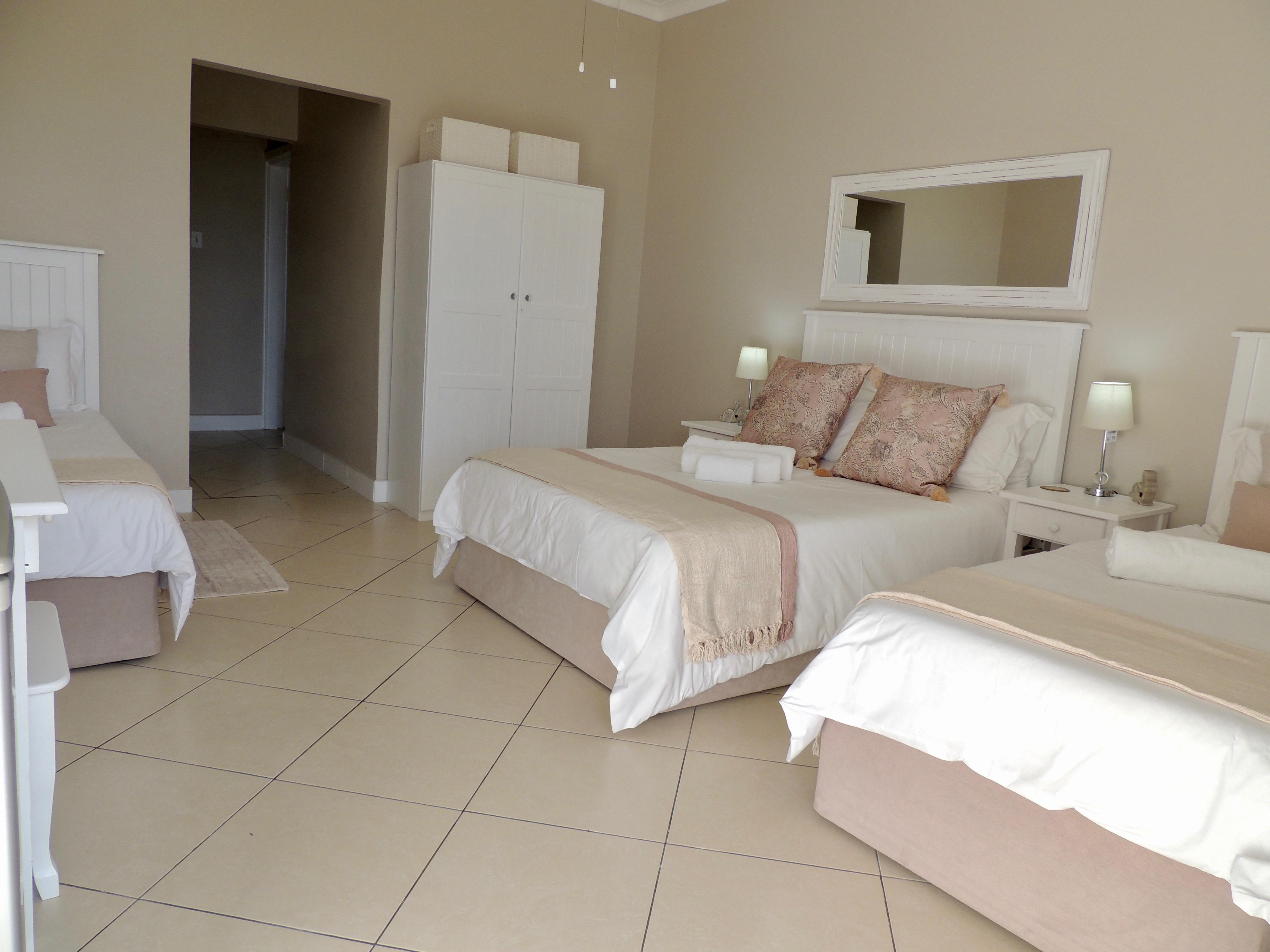 La Mer Guesthouse Port Elizabeth Exteriör bild